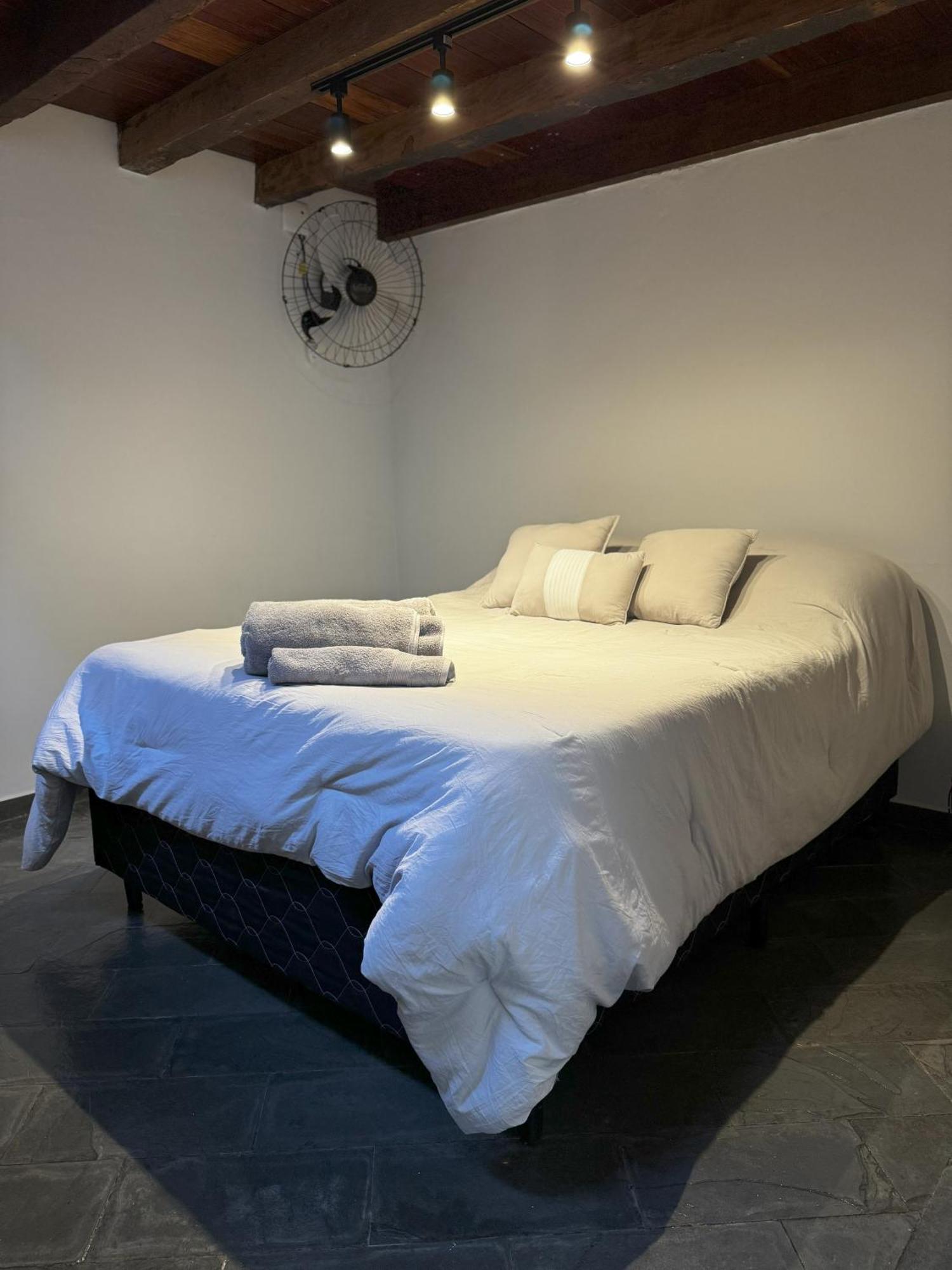 Casa Da Tia Iche Holiday home Espirito Santo do Pinhal